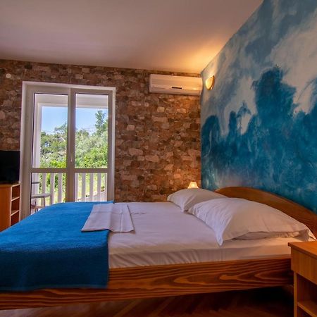 Apartmani Petracie Drvenik  Exterior foto