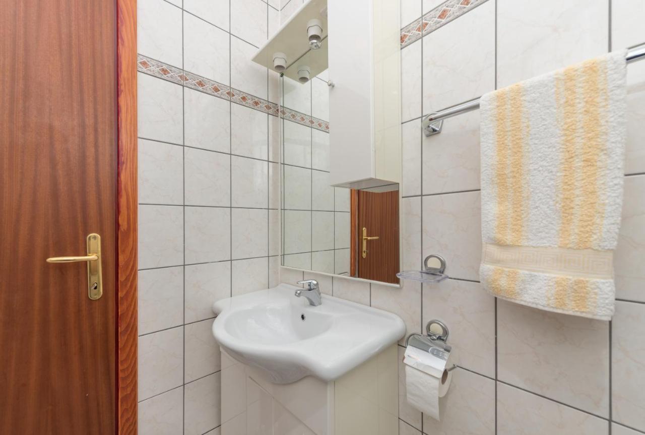 Apartmani Petracie Drvenik  Exterior foto