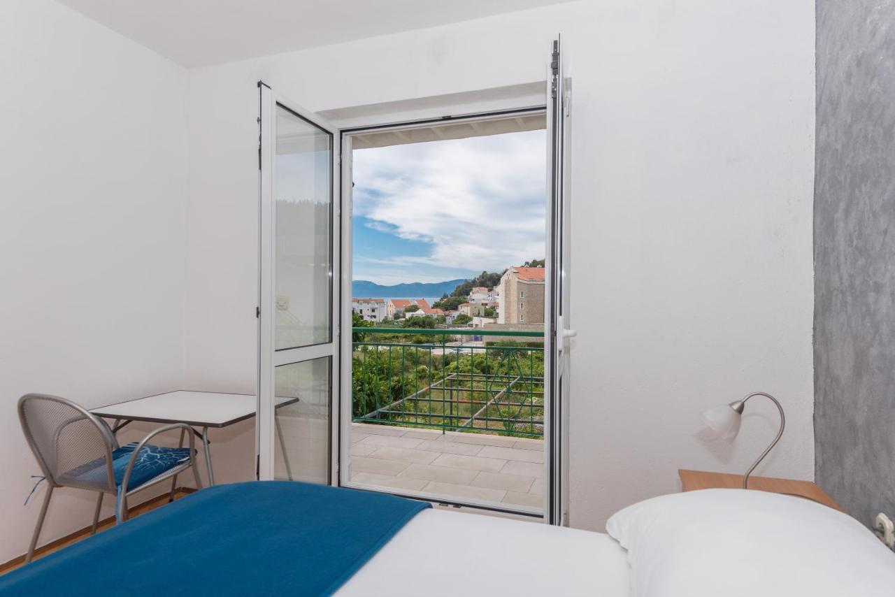 Apartmani Petracie Drvenik  Exterior foto