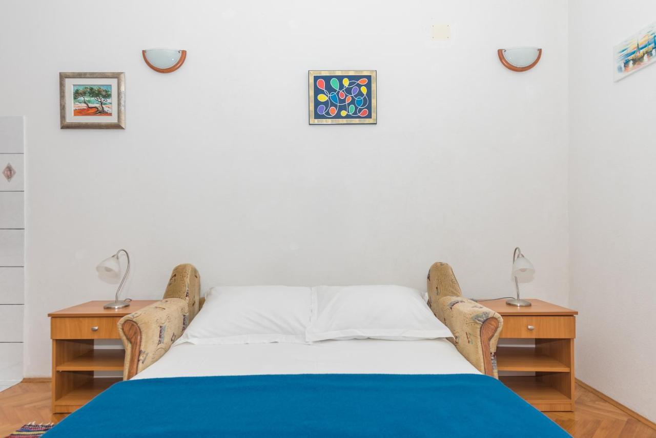 Apartmani Petracie Drvenik  Exterior foto