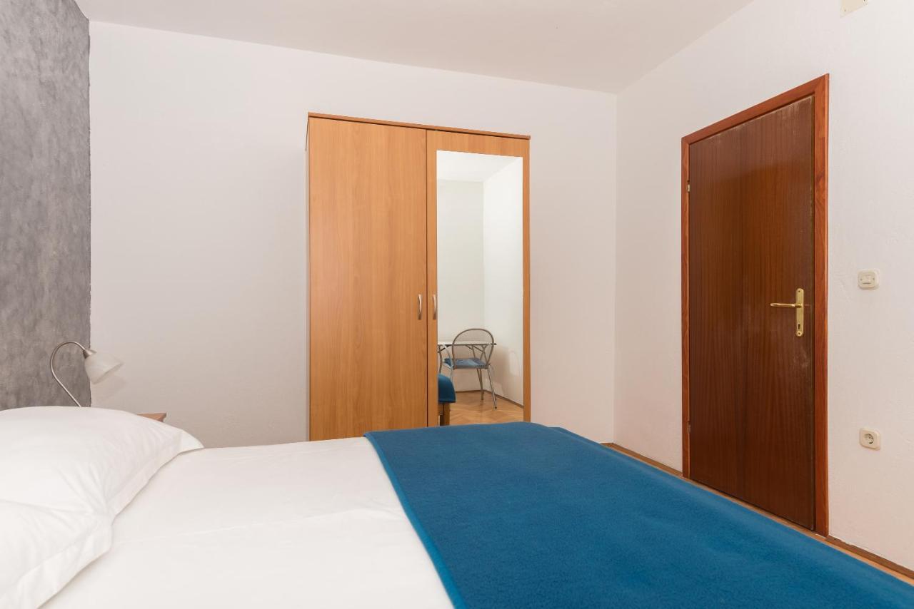 Apartmani Petracie Drvenik  Exterior foto