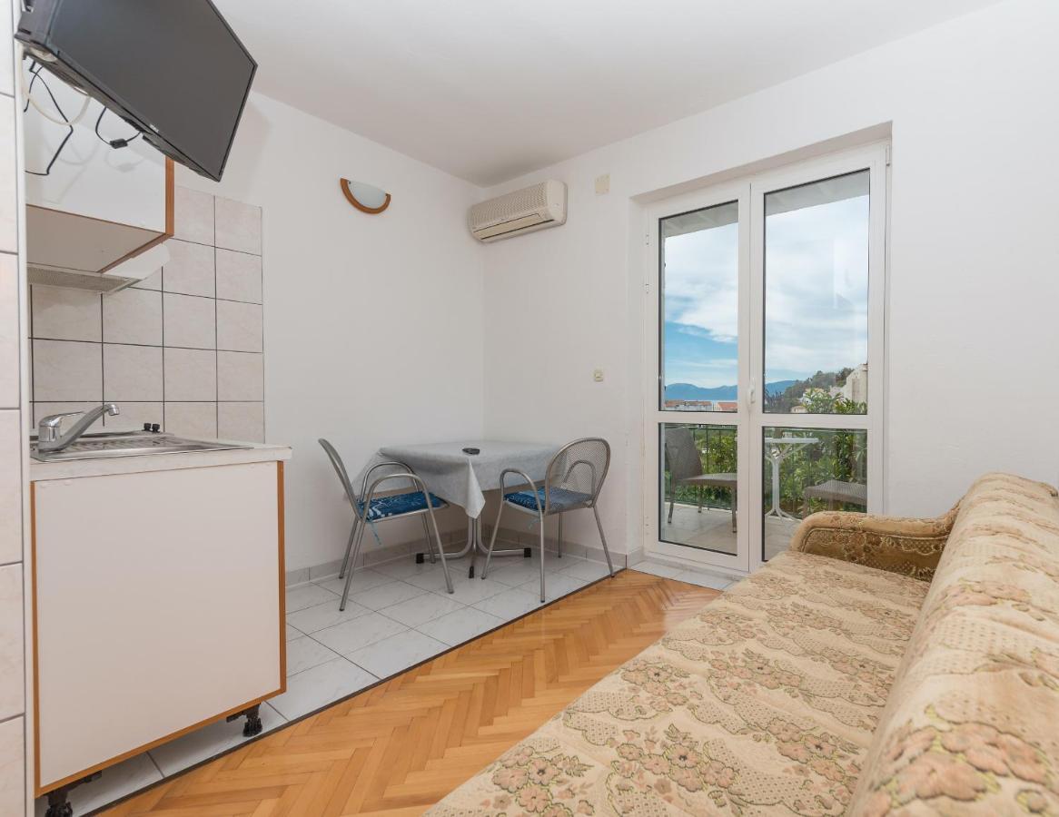 Apartmani Petracie Drvenik  Exterior foto